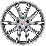 21-inch Panamera Exclusive Design wheels painted in Platinium Silver
