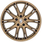 21-inch Panamera Exclusive Design wheels painted in Satin Aurum