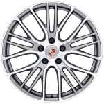 21-inch Panamera Exclusive Design sport wheels painted in Platinum Silver