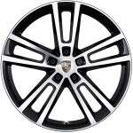 22-дюймовые колеса спортивного дизайна с удлинителями колесных арок в цвете кузова
