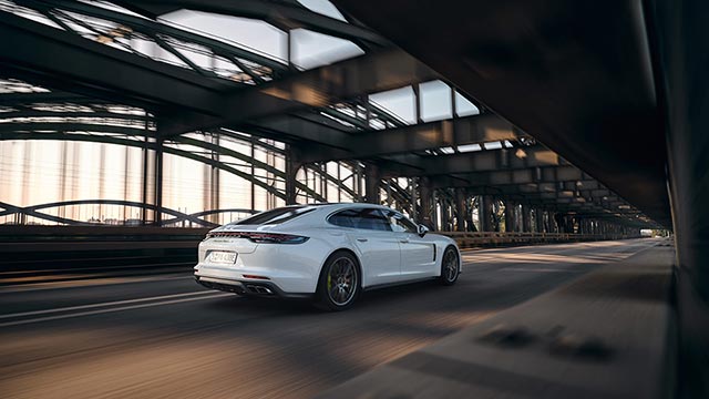 Porsche InnoDrive inclusief adaptieve cruise control