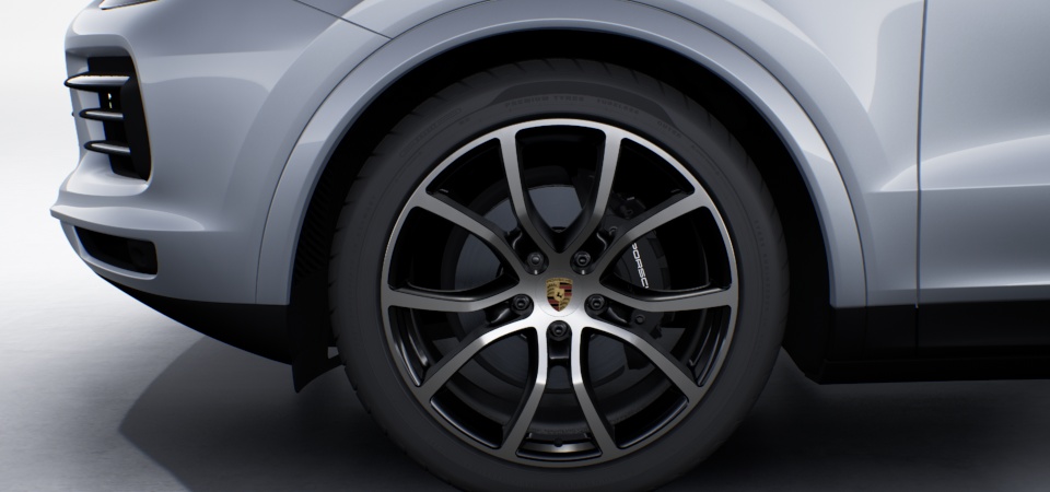 21吋 Cayenne Exclusive Design 輪圈施以高亮澤黑色烤漆，含車身同色輪拱造型