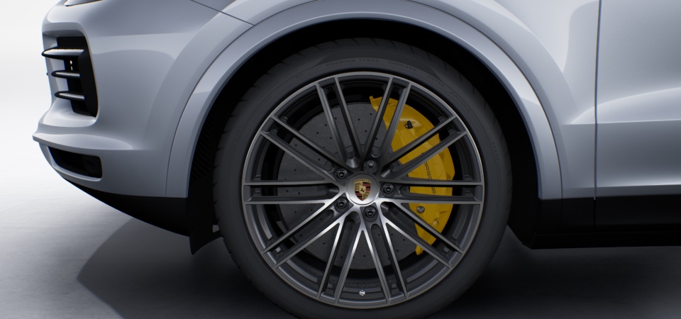 22吋 911 Turbo Design 輪圈，含車身同色輪拱造型