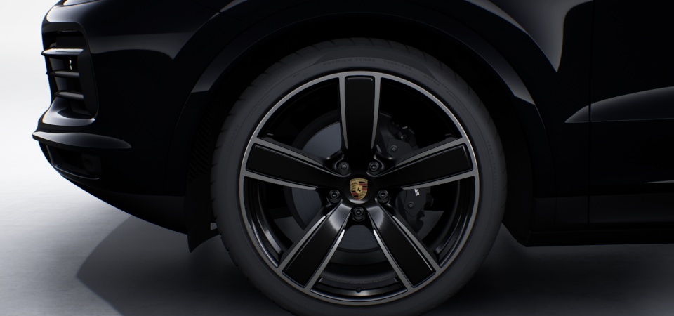 22吋 Cayenne Sport Classic 輪圈施以高亮澤黑色烤漆，含車身同色輪拱造型