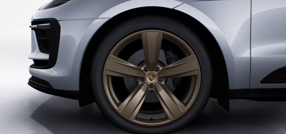 21-inch Exclusive Design Sport wheels painted in Satin Neodyme