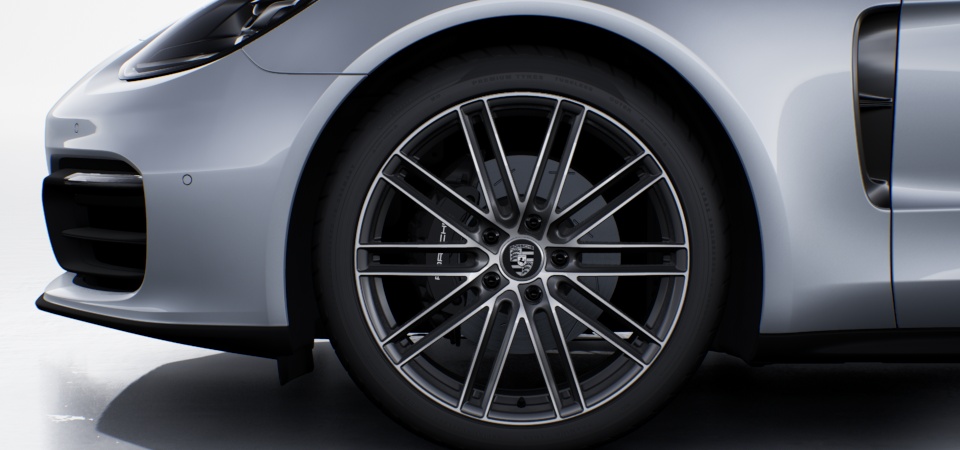 21-inch 911 Turbo Design wheels