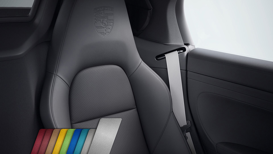 Seat belts in Silver Grey