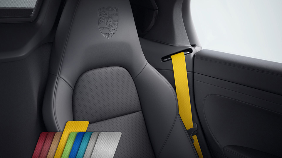Seat belts in Racing Yellow