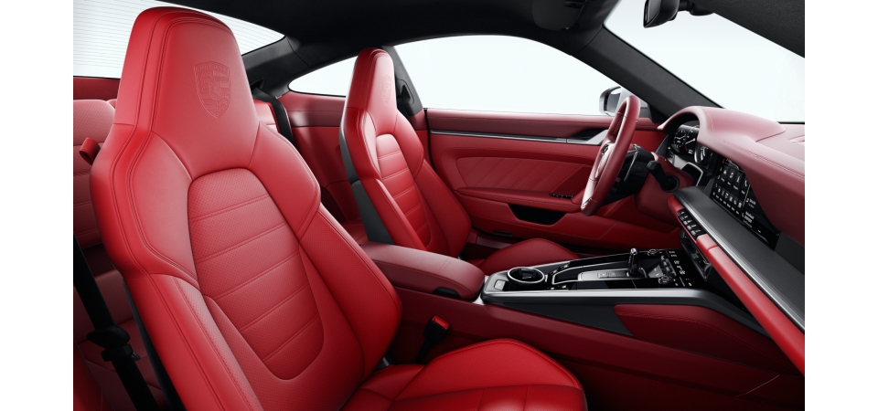 Two-Tone Exclusive Manufaktur Leather Interior in Bordeaux Red and Choice of Color