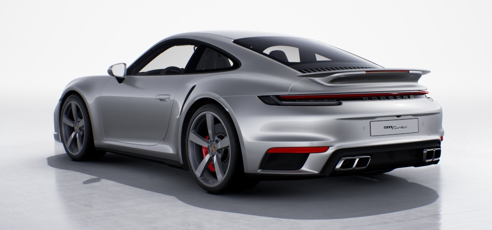 Logo "Porsche" pintado em preto brilhante
