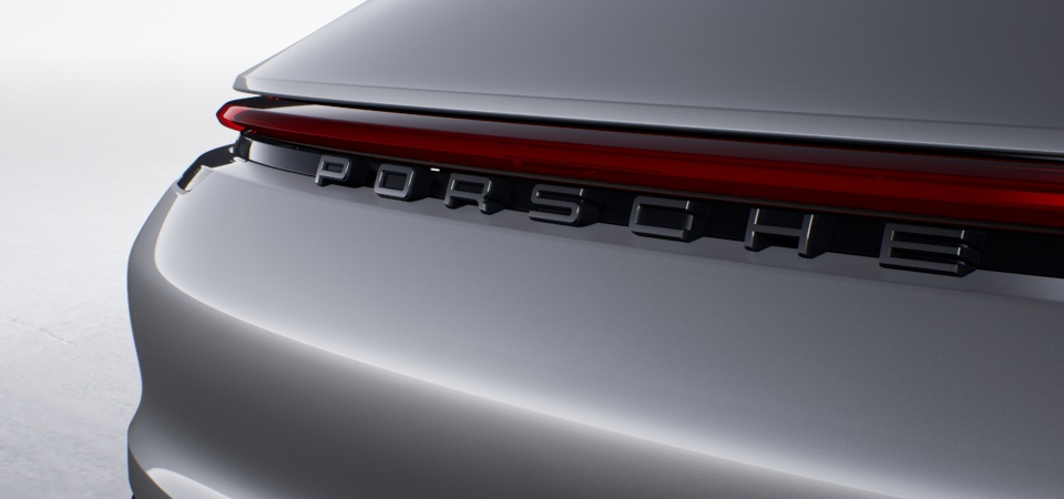 „PORSCHE“ Schriftzug lackiert in Schwarz (hochglanz)