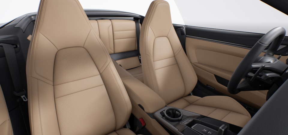 Standard Interior in Black/Mojave Beige incl. Leather Seats