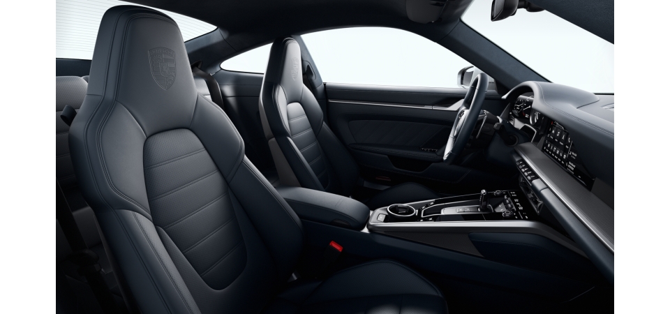 Two-Tone Exclusive Manufaktur Leather Interior in Graphite Blue and Choice of colour