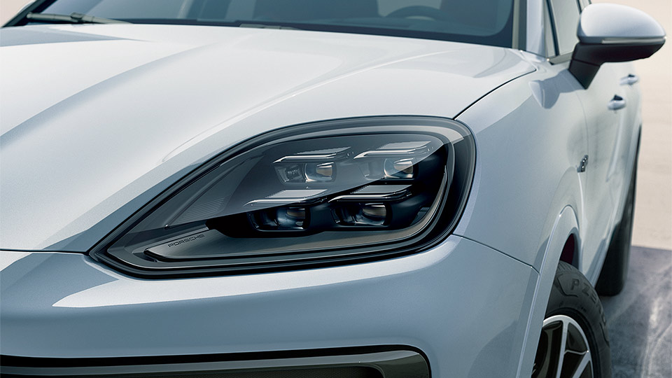 მატრიცული წინა LED მაშუქები Porsche Dynamic Light System Plus (PDLS Plus) ფუნქციით
