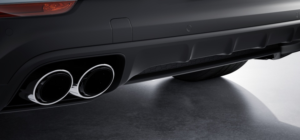 Sports exhaust system including brightly polished sports tailpipes