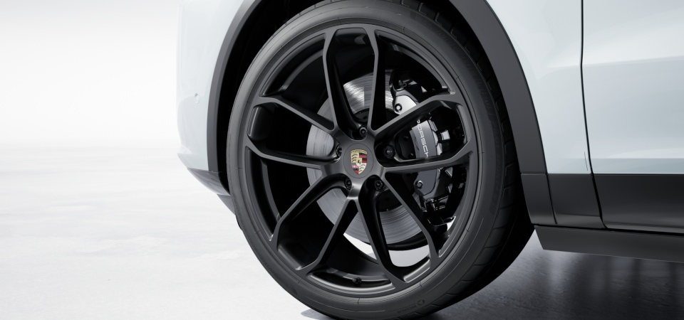 22-дюймові колеса GT Design, пофарбовані в чорний колір (глянець)