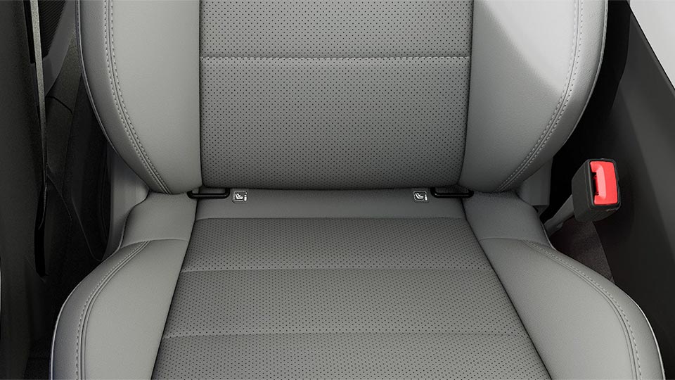 ISOFIX/I-Size mounting points on front passenger seat