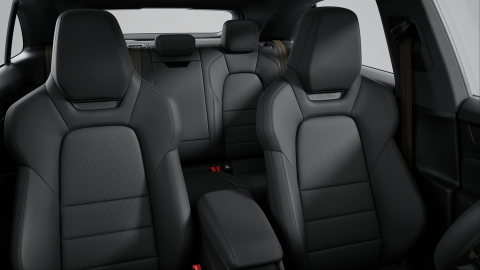 Leather package in Black with interior package Turbonite