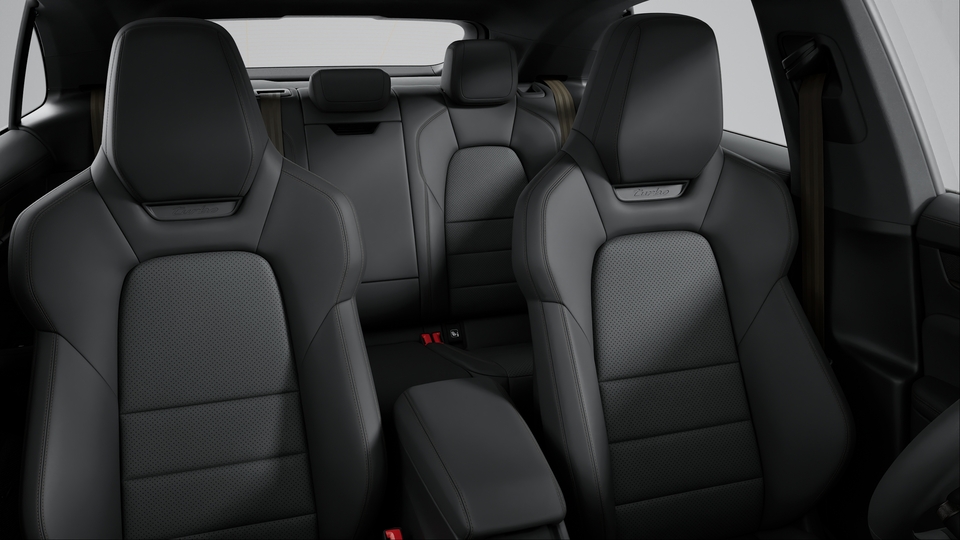 Extended leather package in Black with interior package Turbonite