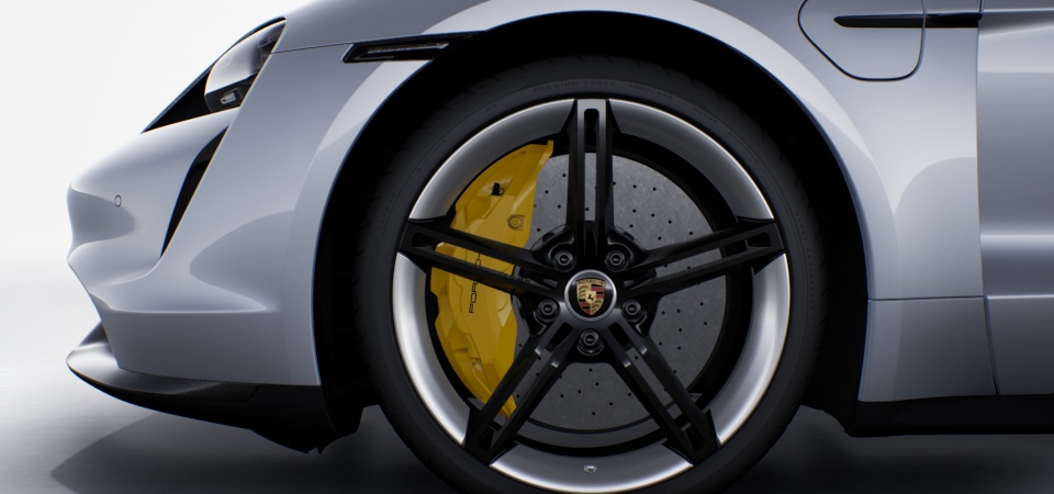 21-Inch Mission E Design Wheels