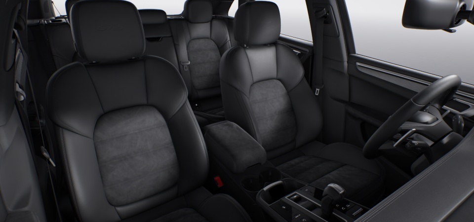 Race-Tex interior with extensive items in leather in Black