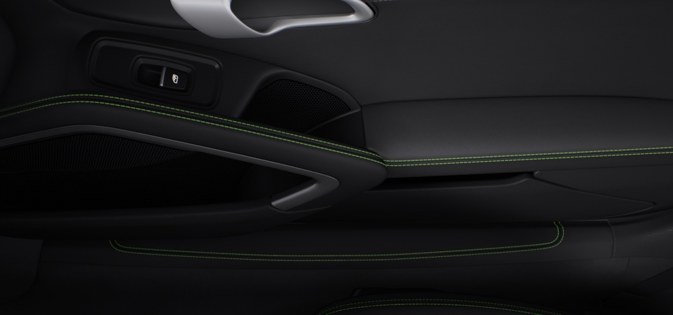 Inner door sill guards leather with decorative stitching in deviating colour