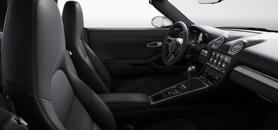 Standard Interior in Black i.c.w. Leather Sport Seats Plus