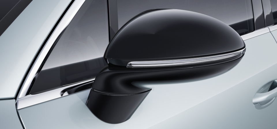 Exterior Mirrors in High Gloss Black