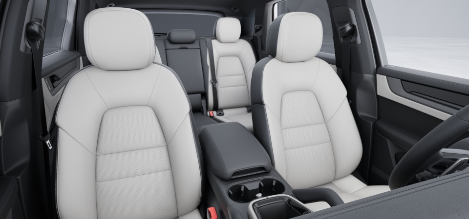 Leather interior in two-tone combination, smooth-finish leather Black and Crayon