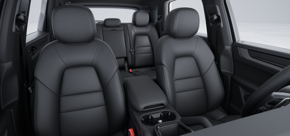 Partial leather interior in Black, Seats in smooth-finish leather Black