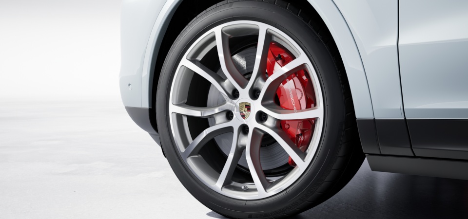 21" Cayenne Exclusive Design Wheels incl. Wheel Arch Extensions in Exterior Color