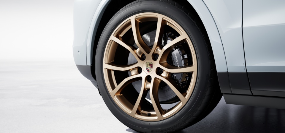 21-inch Cayenne Exclusive Design wheels in Neodyme