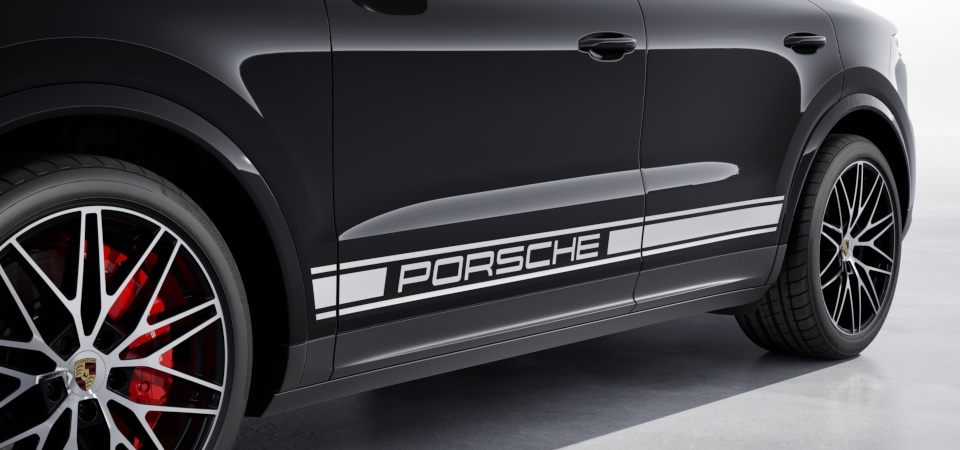 Декоративний бічний логотип «PORSCHE» сріблястого кольору