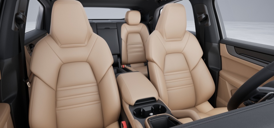 Two-tone leather interior in Black/Mojave Beige
