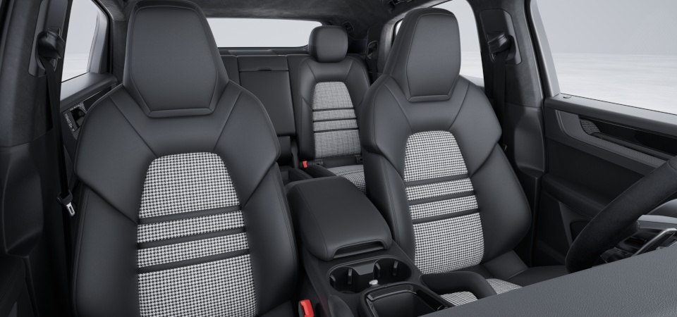 Standard Interior in Black/Silver Houndstooth i.c.w Lightweight Sport Packages