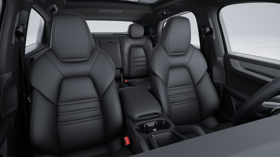 Partial leather interior in Black, Seats in smooth-finish leather Black