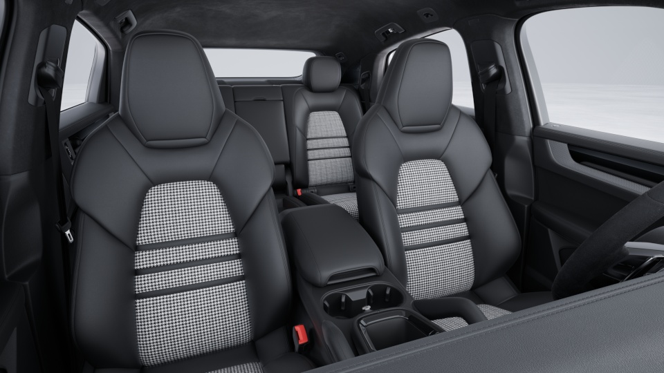 Extended partial leather interior in Black with seat centres in fabric