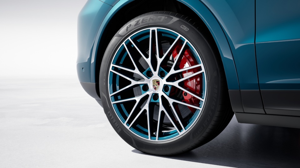21 colio „RS Spyder Design" ratlankiai, dažyti kėbulo spalva