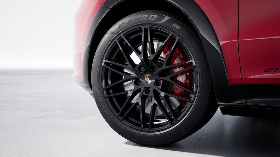 21-inch RS Spyder Design wheels painted in Chromite Black Metallic
