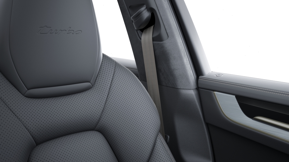 Leather interior in Black with interior package in Turbonite