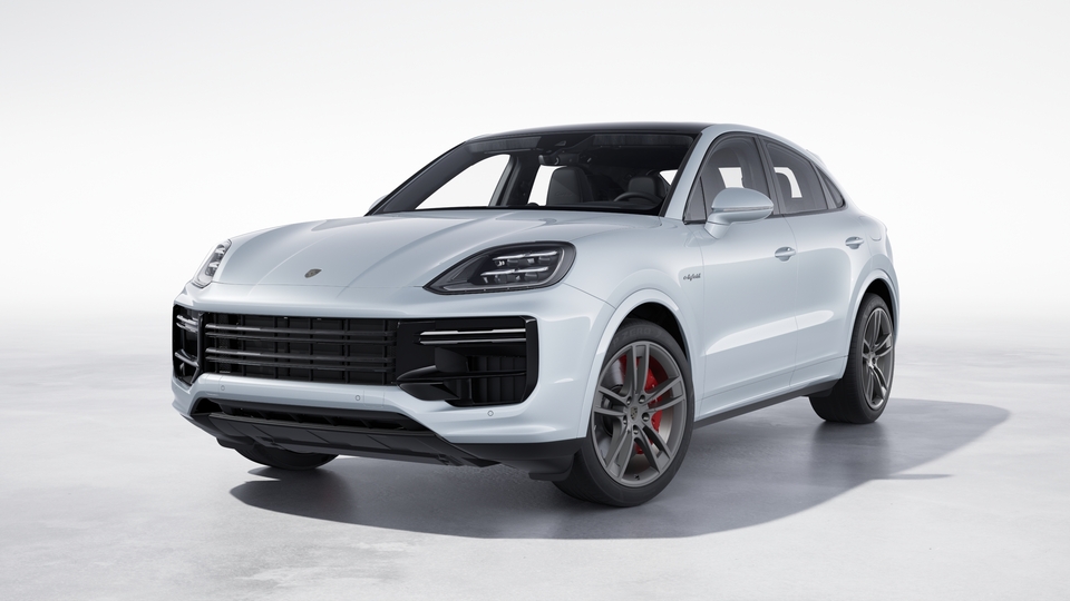 21-inch Cayenne Turbo Design wheels in Vesuvius Grey with wheel arch extensions in exterior colour