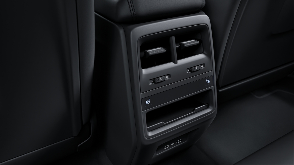 Heated Seats (Rear)