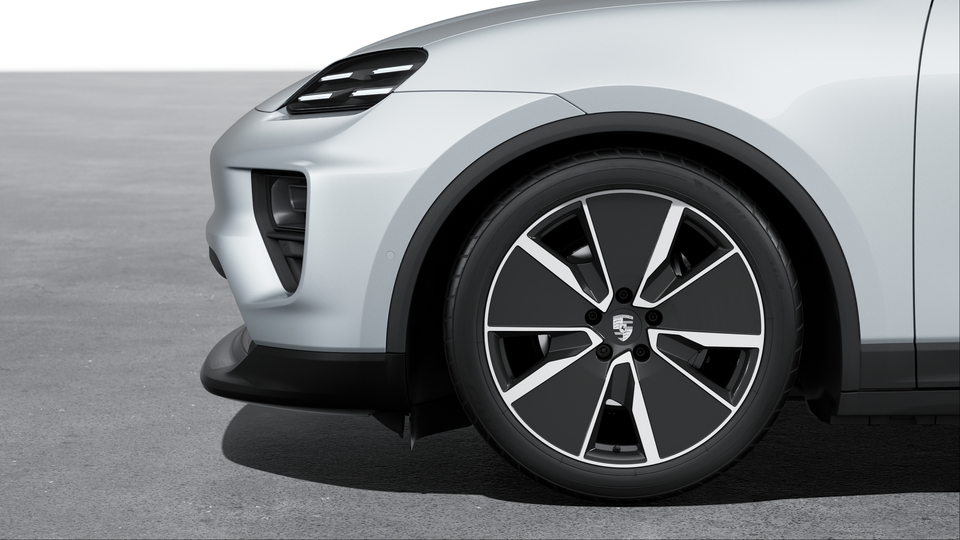 21-inch Macan Turbo Wheels