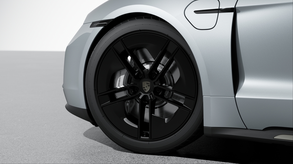 Wheels painted in Black (high-gloss)