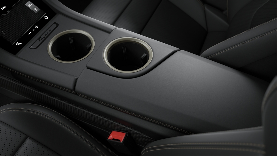 Leather Interior with Smooth-Finish Leather in Black and with contrasts in Turbonite