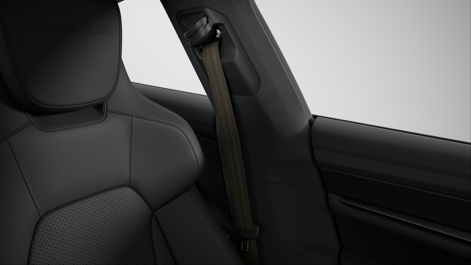 Seat belts in Turbonite (front and outer rear)
