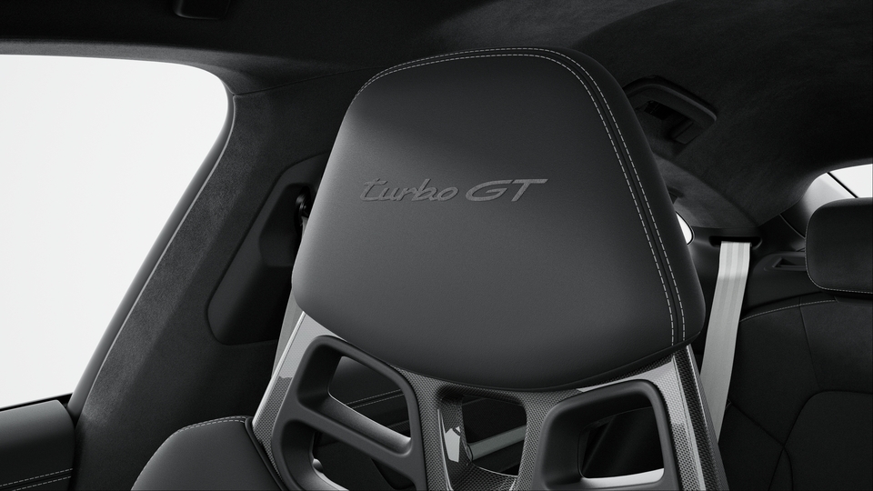 Race-Tex interior package with extensive leather items in Black and contrasts in GT Silver
