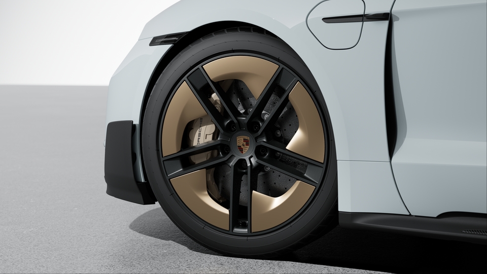 21-inch Taycan Exclusive Design Wheels painted in Satin Black