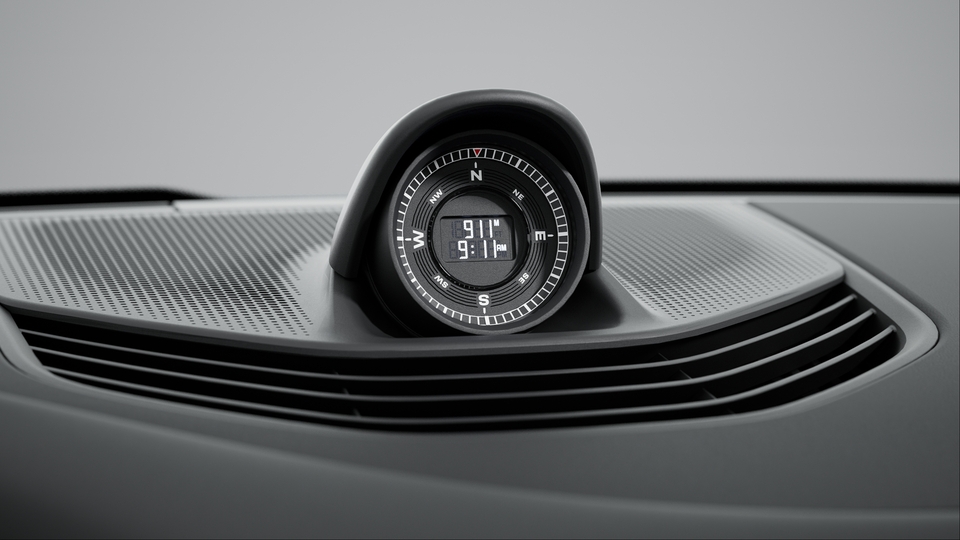 Sport Chrono Package incl. Push-to-Pass and Track Endurance Mode with Compass Display on Dashboard