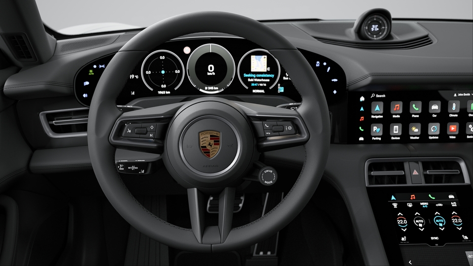 Sport Chrono Package incl. Push-to-Pass and Track Endurance Mode with Compass Display on Dashboard